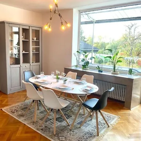 Apartment Wunderschoene Altbauwohnung Mit Balkon - 102 Qm Aachen